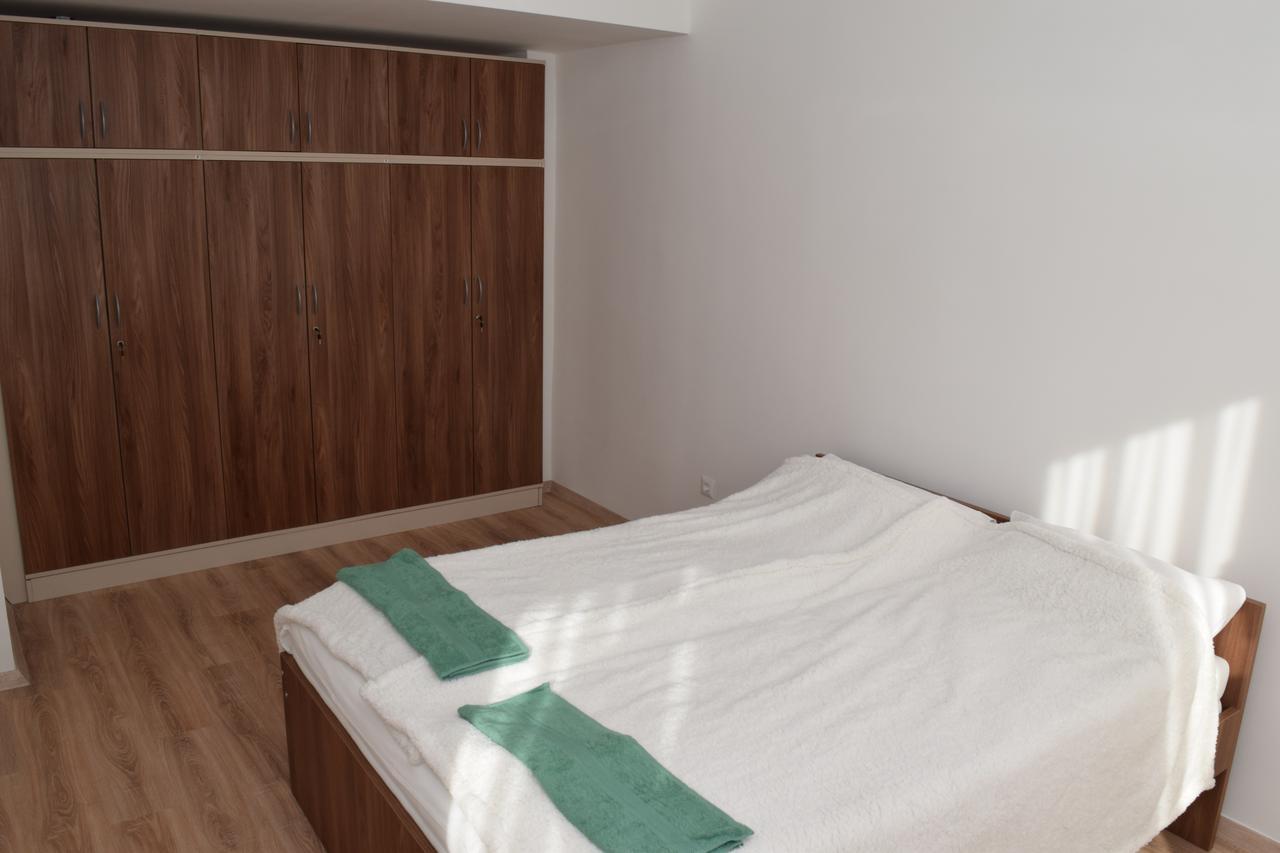 Marothi Kollegium Hostel Ντέμπρετσεν Εξωτερικό φωτογραφία