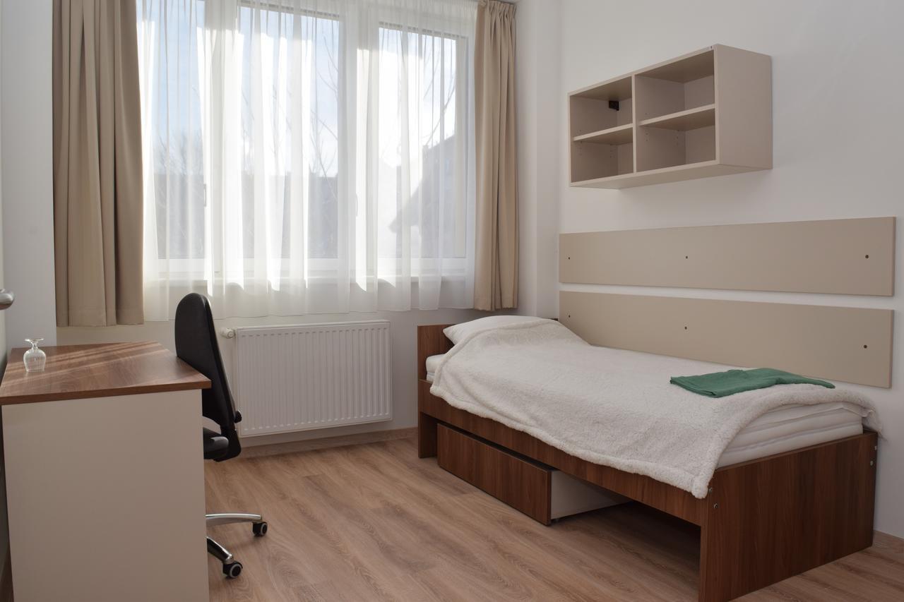 Marothi Kollegium Hostel Ντέμπρετσεν Εξωτερικό φωτογραφία