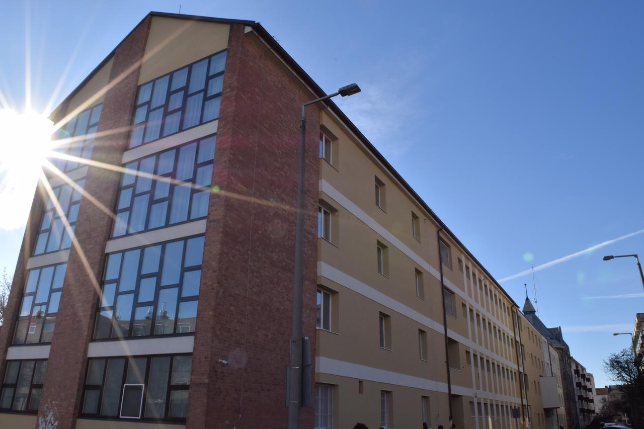 Marothi Kollegium Hostel Ντέμπρετσεν Εξωτερικό φωτογραφία